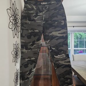 New York Rewash camo skinny camo jeans NWOT stretchy